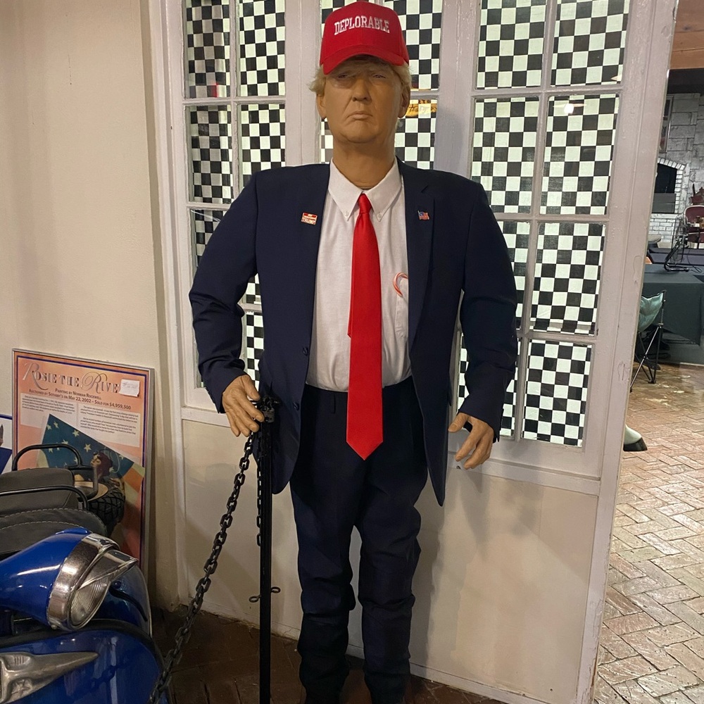 Meet your Posher, Chase Porter